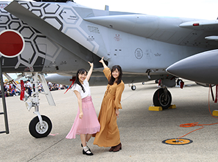 冬アニメ『ガーリー・エアフォース』のトークイベントが自衛隊基地内で開催! イーグル役の声優も発表に!