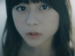 水瀬いのりさん6thシングル「TRUST IN ETERNITY」よりMV公開! はかなさと強さを感じさせる水瀬さんの表情に注目