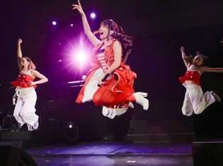 水樹奈々さん、夏ツアーのファイナル公演「NANA MIZUKI LIVE ISLAND 2018+」より公式レポート到着! 上海に約1000人のファンが大集結