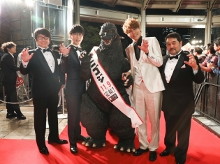 声優・宮野真守さんと櫻井孝宏さんがゴジラと共に登場! アニメ映画『GODZILLA 星を喰う者』東京国際映画祭の公式レポートが到着