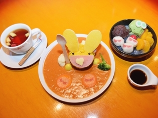 「ぷよクエカフェ2018」試食会をレポート! バター風味豊かな「カーバンクルカレ~」や甘々でぷにぷにな「ぷよたまあんみつ」など美味しすぎてフィーバー状態に!