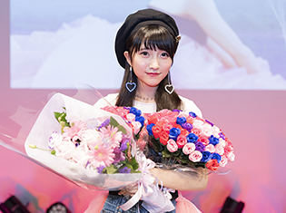 声優・アーティスト 山崎エリイさんのソロデビュー2周年を祝う「お渡され会」イベント公式レポート到着!誕生日の11月20日にはフリーライブ開催