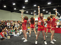 「C-ZONE」がLAアニメエキスポでゲリラライブ！