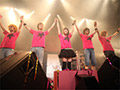 新谷良子さんが全14カ所に渡るライブツアー『新谷良子 Live Tour はっぴぃ・はっぴぃ・すまいる ’09 chu→lip☆Toy Parade』を完走!ツアーラストのStudio Coast公演をリポート